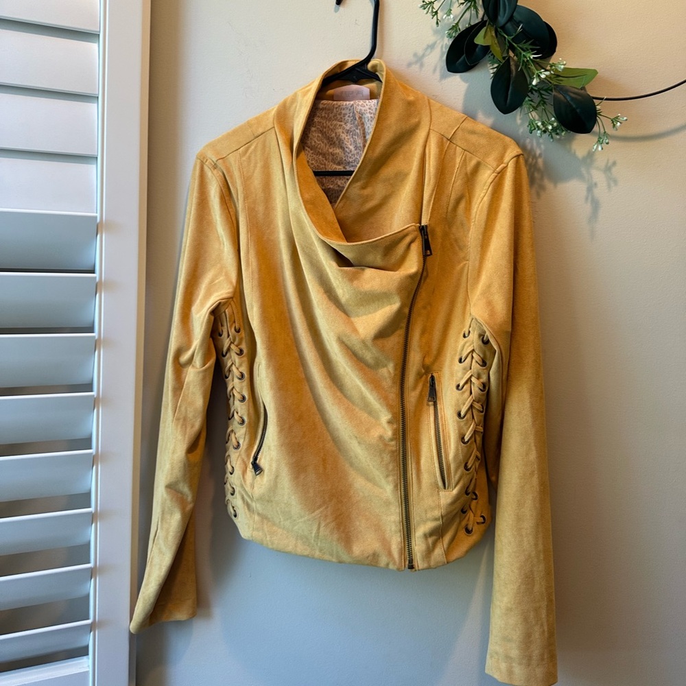 Willow Yellow Leather Jacket with Waterfall Front - Picture 9 of 14